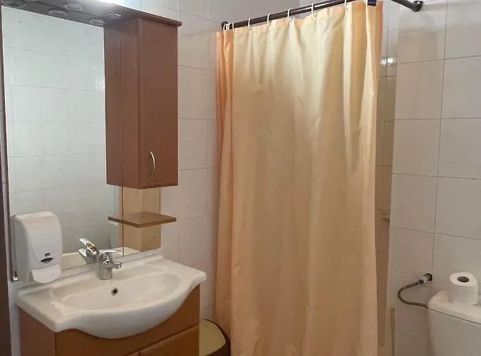 Lelle Centrum Vendeghaz 3* Balatonlelle