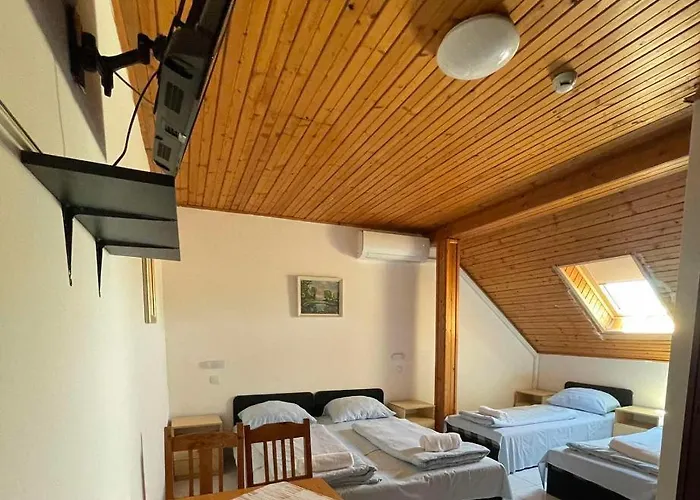 Lelle Centrum Vendeghaz Balatonlelle